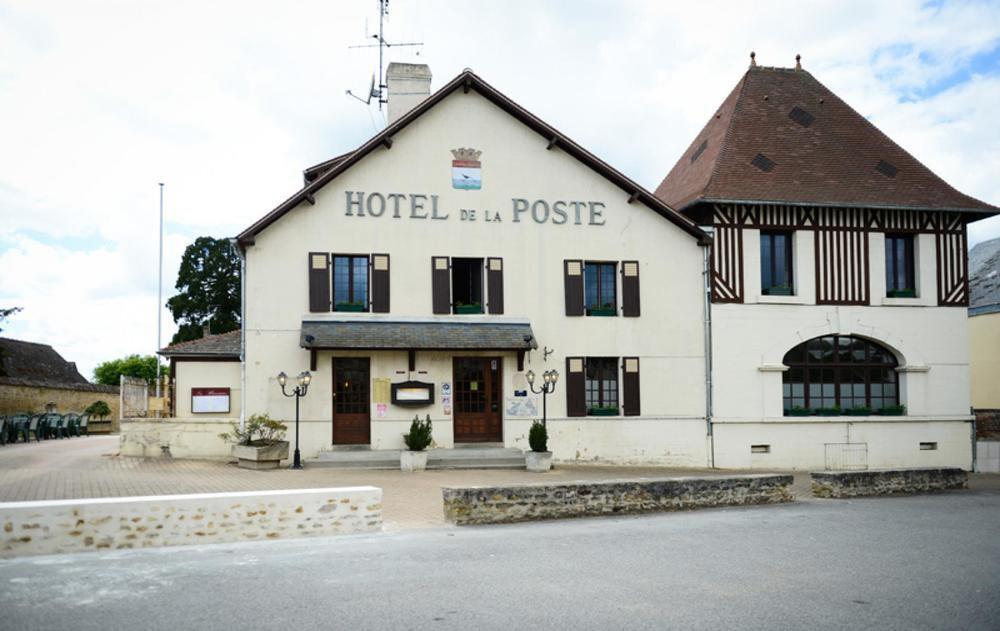 Le Mêle-sur-Sarthe Logis Hotel Restaurant De La Poste מראה חיצוני תמונה