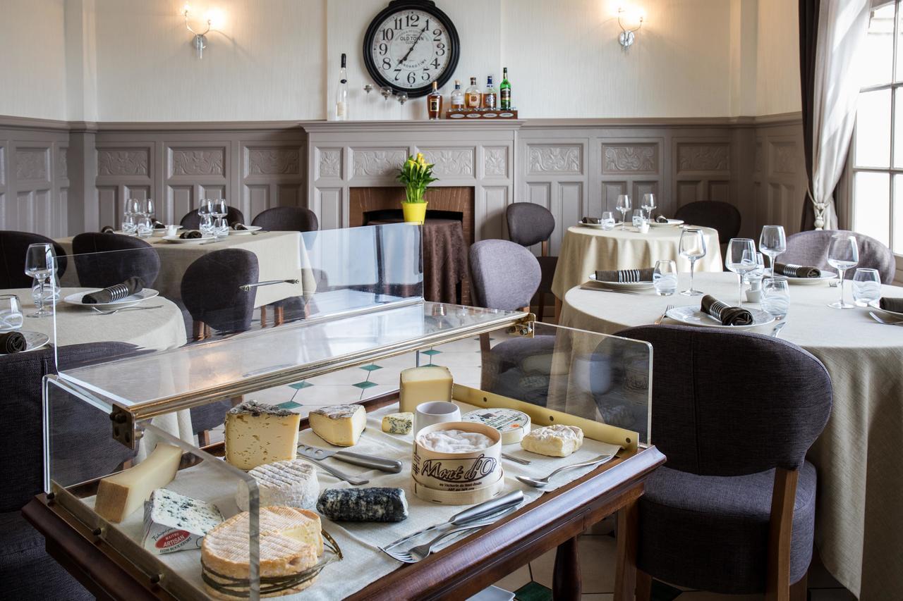 Le Mêle-sur-Sarthe Logis Hotel Restaurant De La Poste מראה חיצוני תמונה