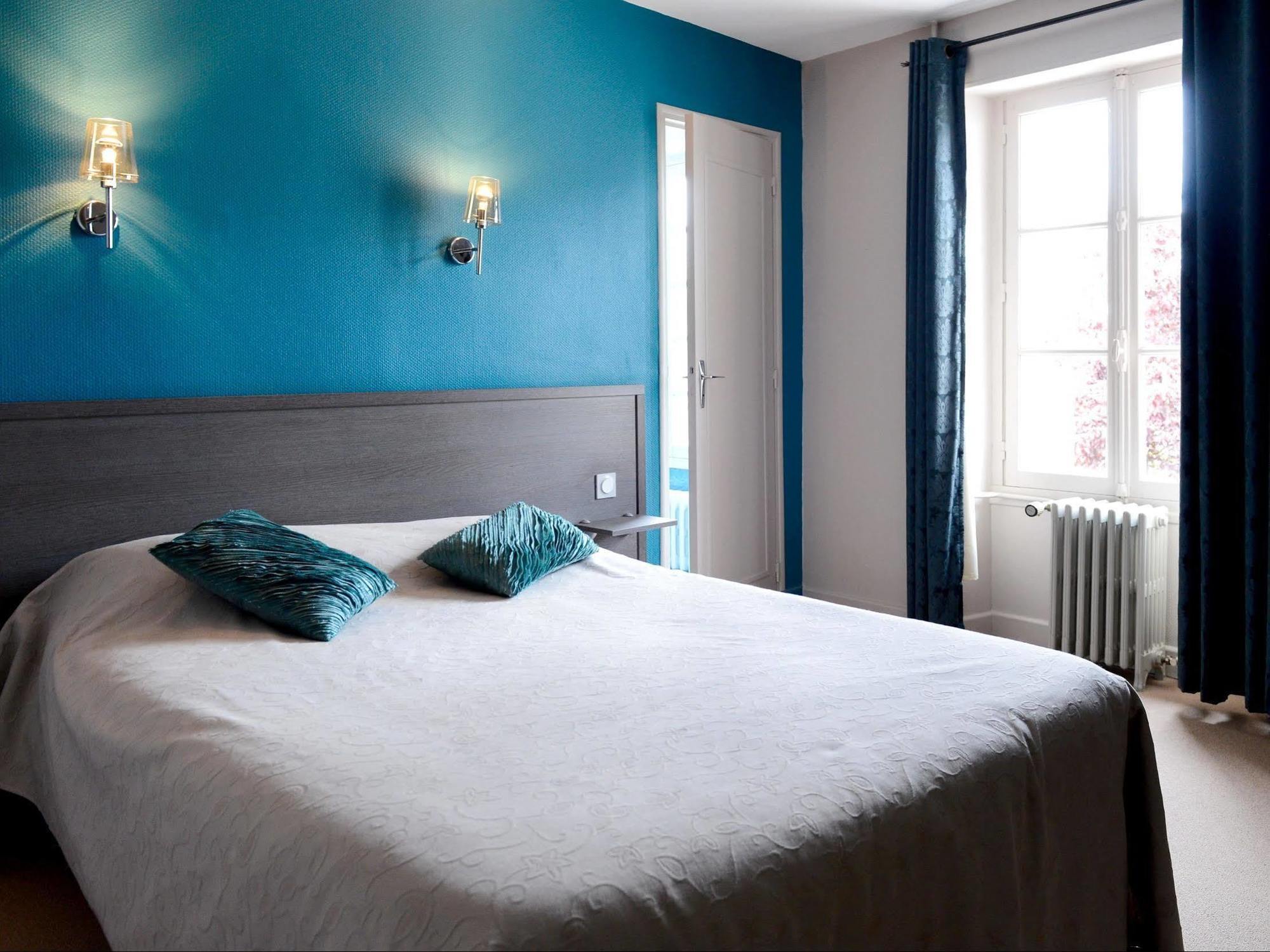 Le Mêle-sur-Sarthe Logis Hotel Restaurant De La Poste מראה חיצוני תמונה